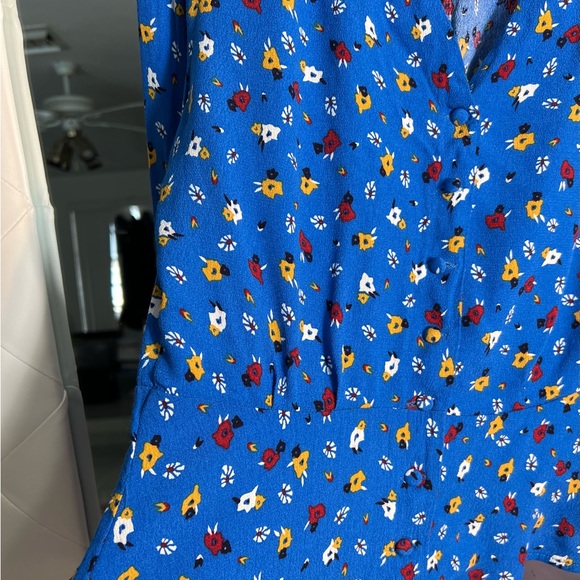 Philosophy Blue Floral V Neck Long Sleeve Fitted Button Down Blouse Size S/P - Picture 6 of 10